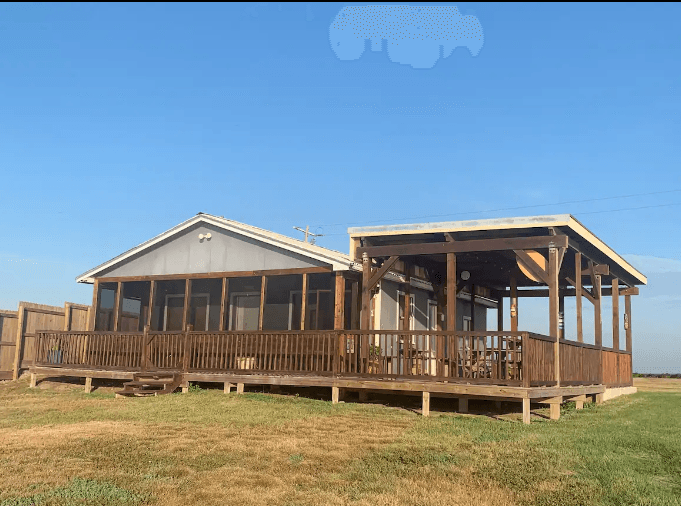 “Sea La Vie” Bungalow on Baffin Bay